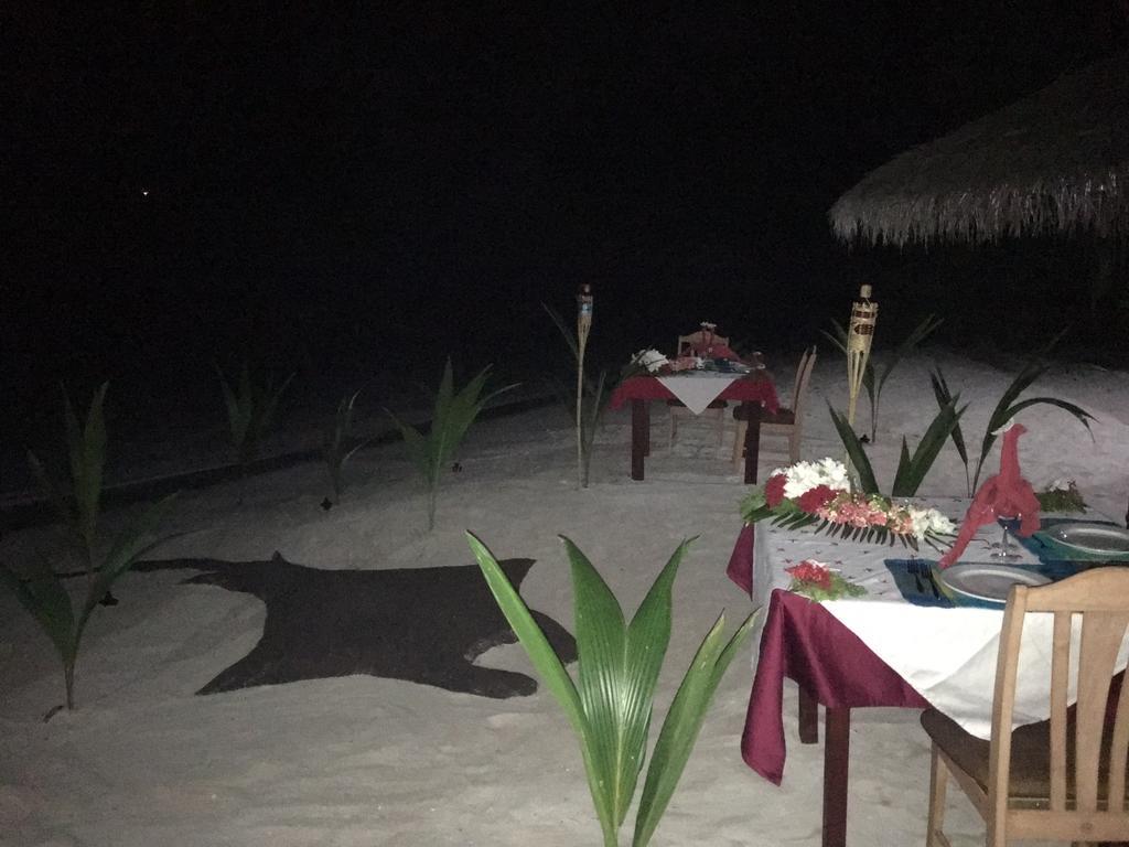 Hudhu Raakani Lodge Maldives Thinadhoo Kültér fotó